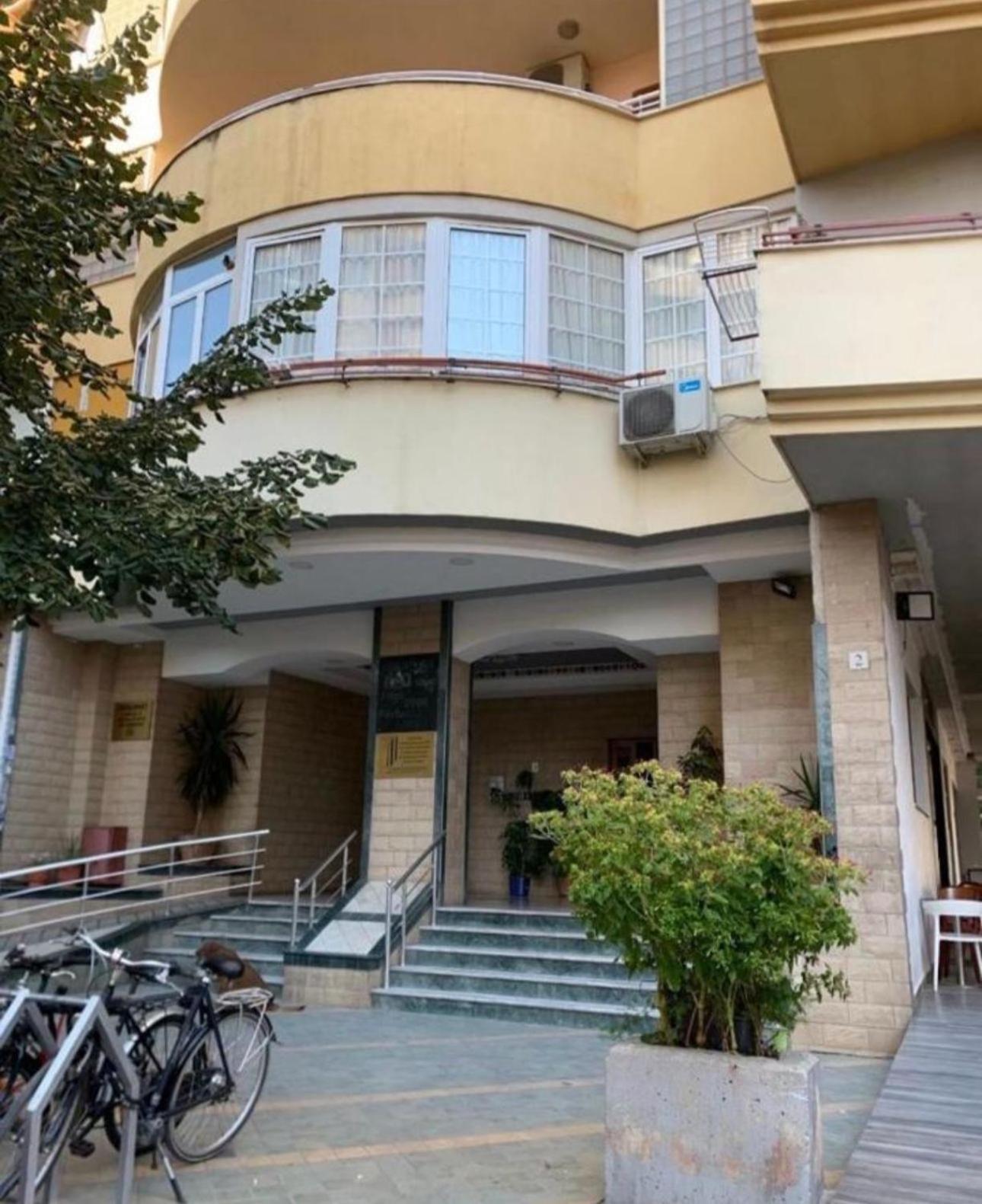 Urban Charm Studio With Balcony تيرانا المظهر الخارجي الصورة